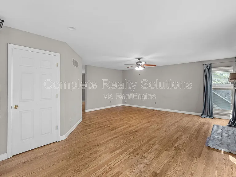 16610 Green Needle Ct — Photo 19