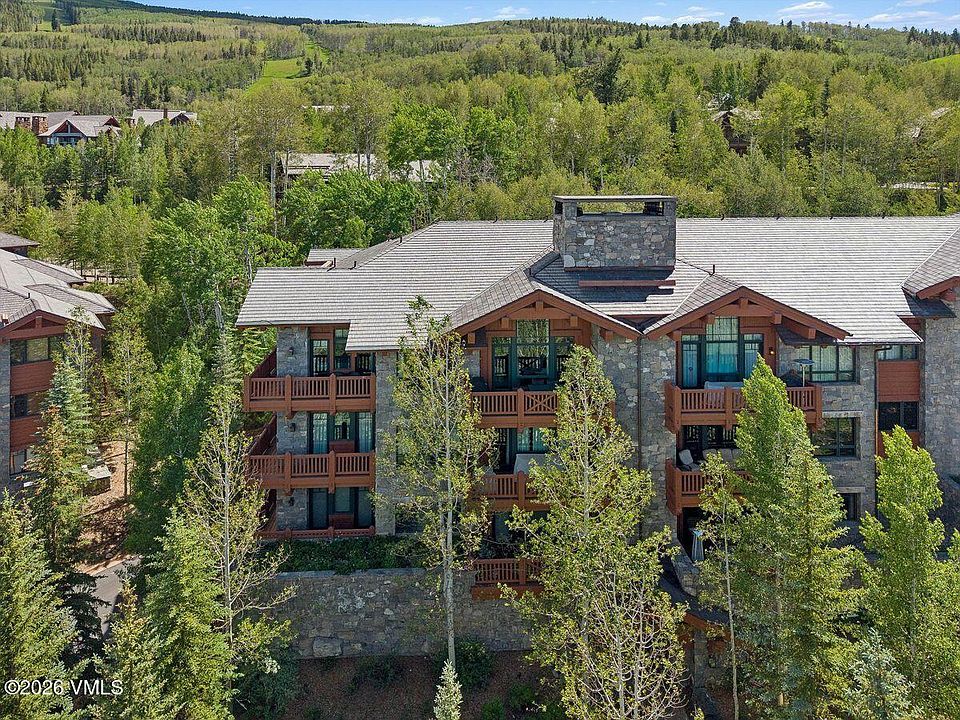 1st image of 335 Hummingbird Dr #B304