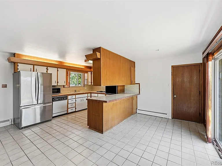 3290 Ward Rd — Photo 15