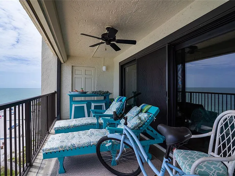 15000 Gulf Blvd #907 — Photo 25