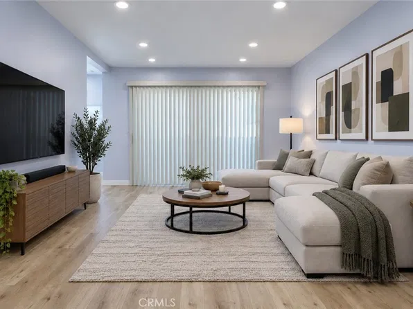 6245 Woodman Ave APT 209, Van Nuys, CA 91401