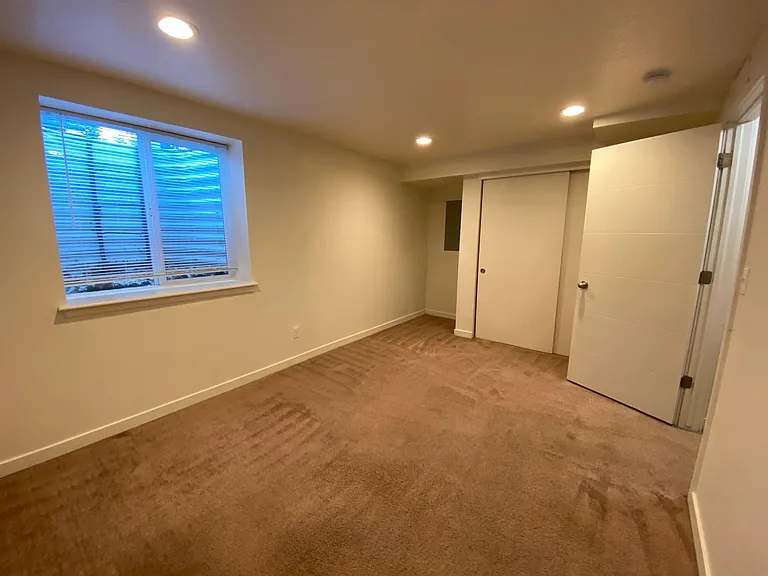1322 S Coffman St #2 — Photo 8