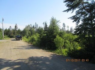 9 E Norton Cir, Jonesport, ME 04649