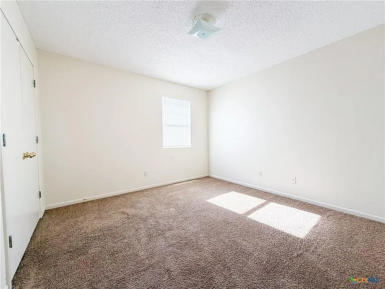 4305 Shawn Dr #C — Photo 5
