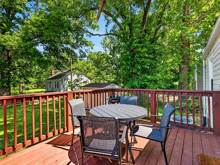 8821 Kendale Dr — Photo 37