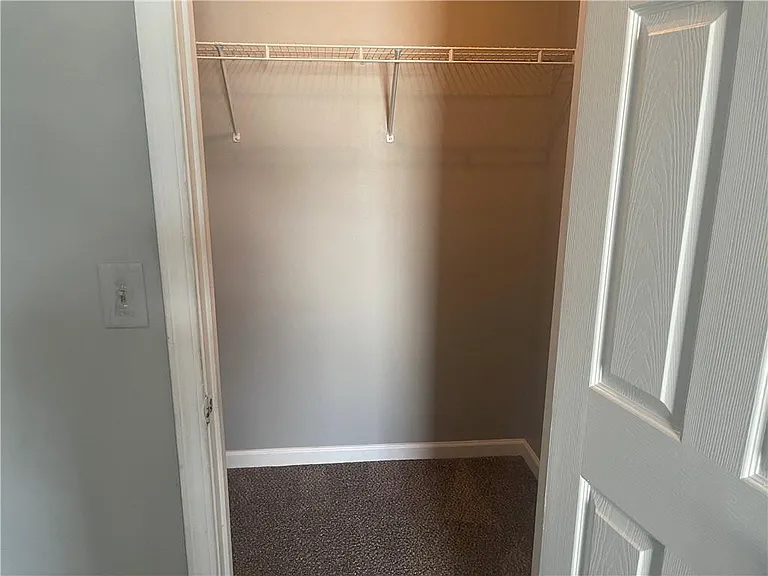 5322 Creekview Ln — Photo 11