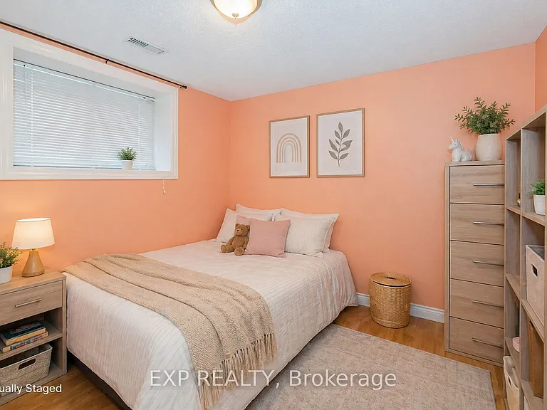 32A Guest St #BASEMENT — Photo 6