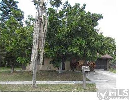 1st image of 5821 Aurora Ct