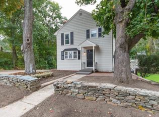19 Oakwood Ave, Stoughton, MA 02072