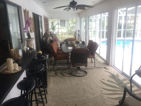 3rd image of 1819 SE 12th St