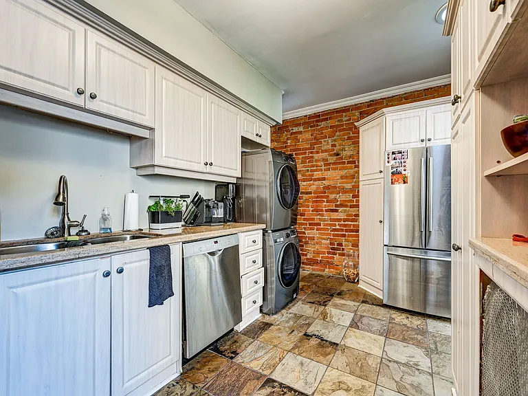 154 Bedford Rd #2 — Photo 8