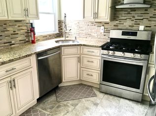 47 Thurton Pl FLOOR 2, Yonkers, NY 10704