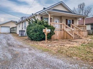 416 College St, Greenville, KY 42345