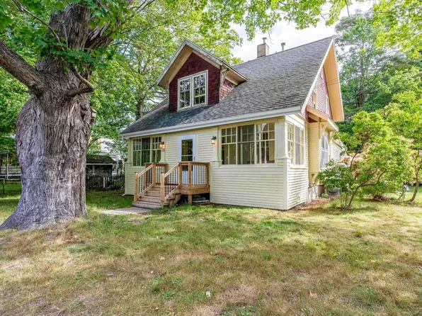 20 Queen St, Middleton, NS B0S 1P0