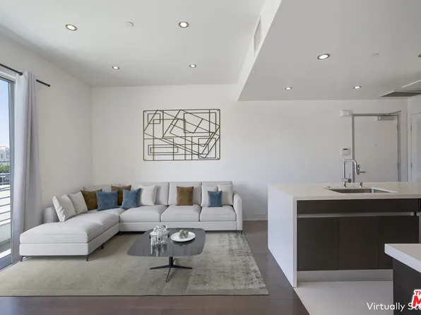 7857 W Manchester Ave APT 110, Playa Del Rey, CA 90293