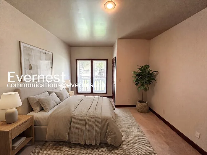 915 Russell St #A — Photo 3