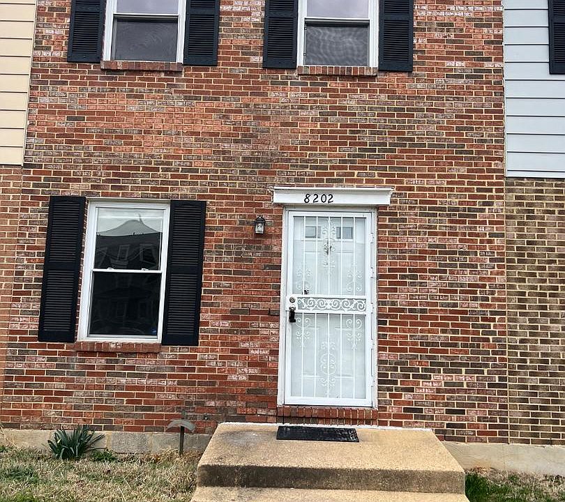1st image of 8202 Tomlinson Ct