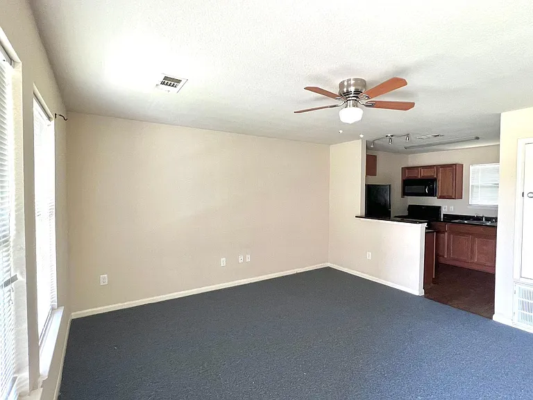 2508 S Houston Ave #D — Photo 12