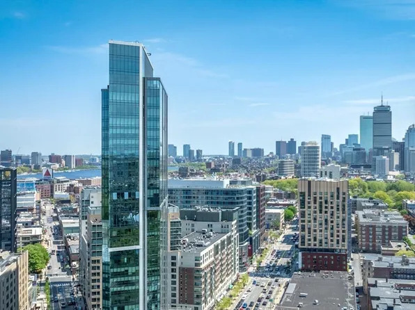 188 Brookline Ave #24I, Boston, MA 02215