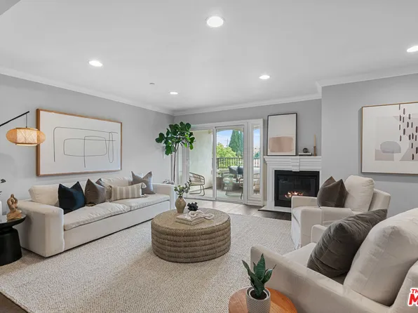 1828 Glendon Ave APT 304, Los Angeles, CA 90025