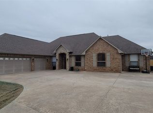 11395 County Road 1518 Cir, Ada, OK 74820