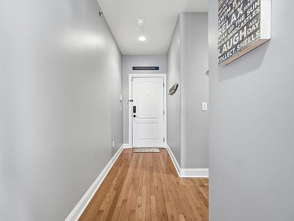 5th image of 408 E Myrtle Rd Unit 205