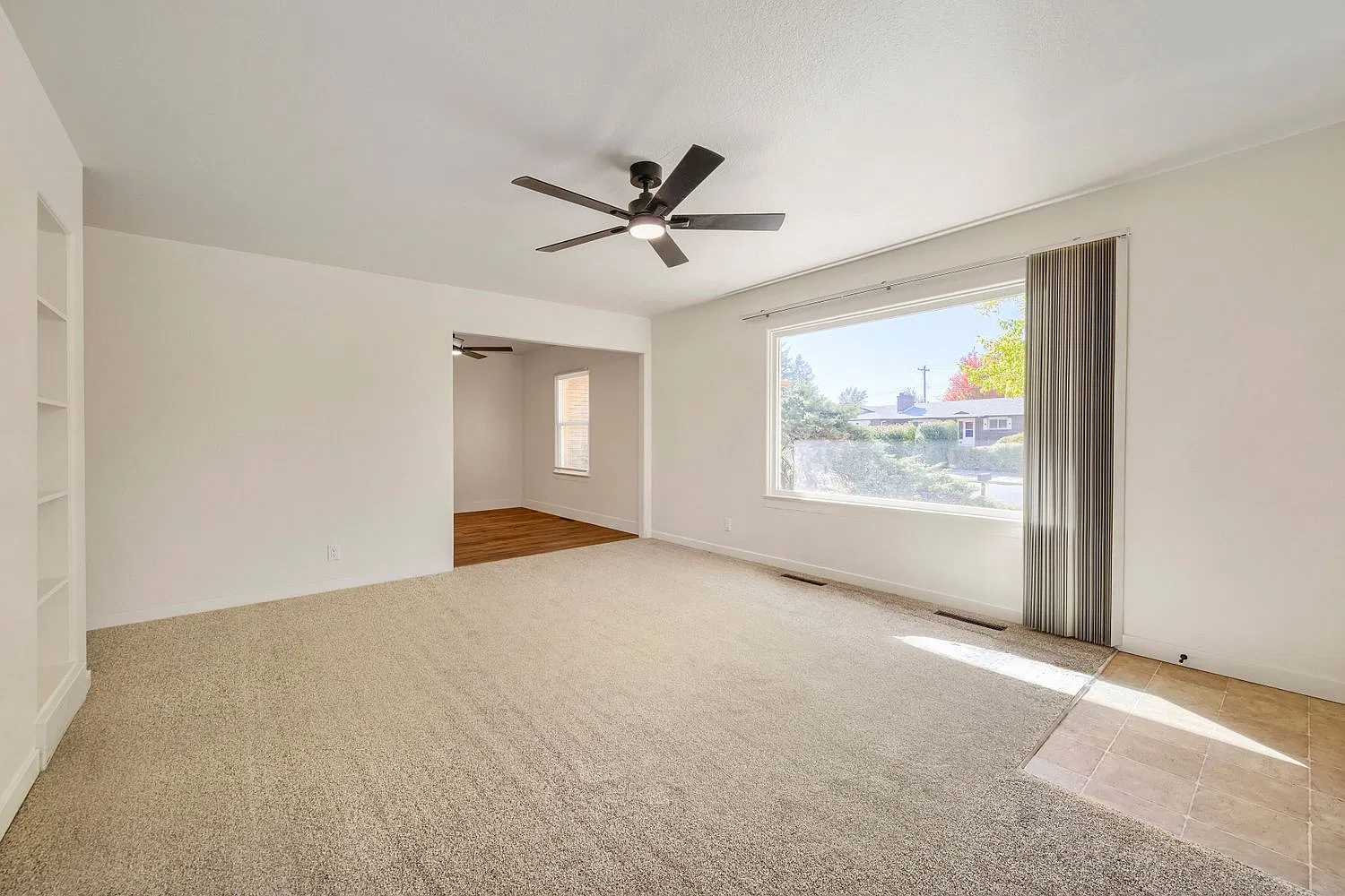3 bed, 1200 sqft, $2,050 — Photo 2