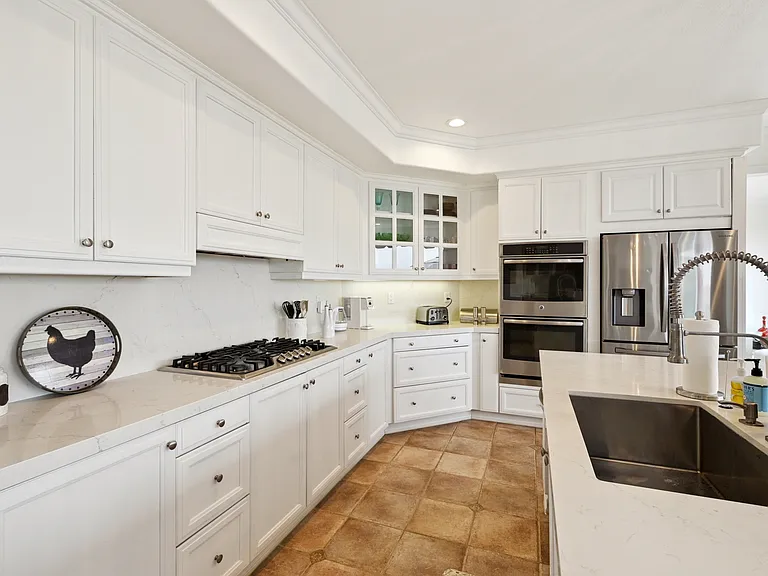 1417 High Bluff Dr — Photo 10