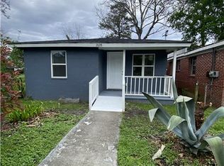 2028 Gugel St, Savannah, GA 31415