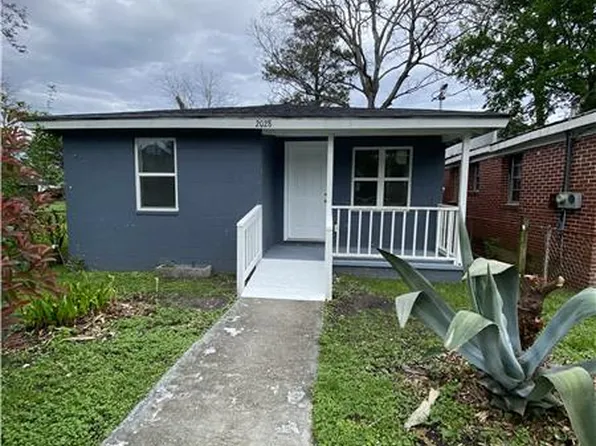2028 Gugel St, Savannah, GA 31415