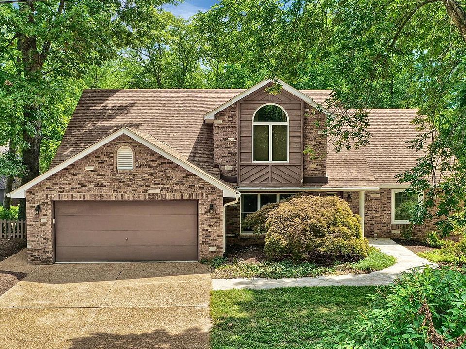 1st image of 338 Barnett Dr