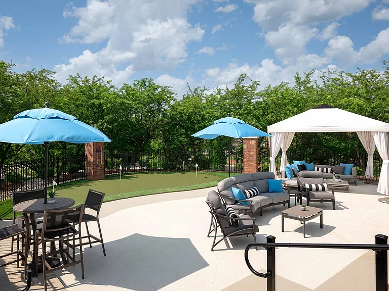 Putting green and lounge space