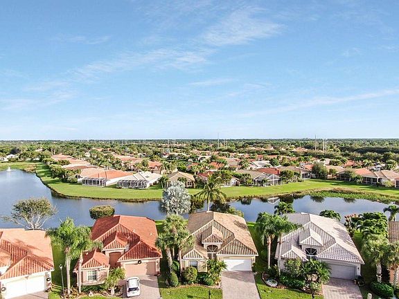 2nd image of 7726 Campania Dr