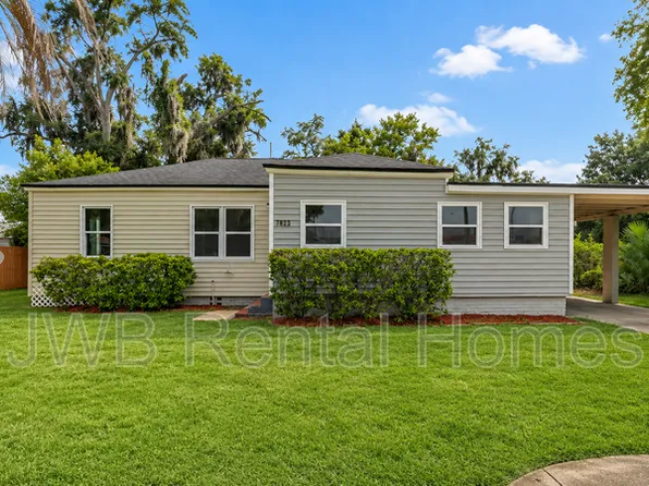 7823 Paul Jones Dr, Jacksonville, FL 32208