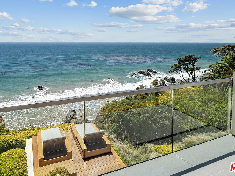 31824 Seafield Dr — Photo 14