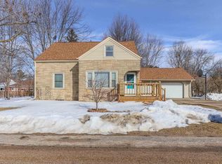 1164 County Road D, Almond, WI 54909