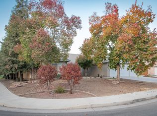 4004 E Stapp Ct, Visalia, CA