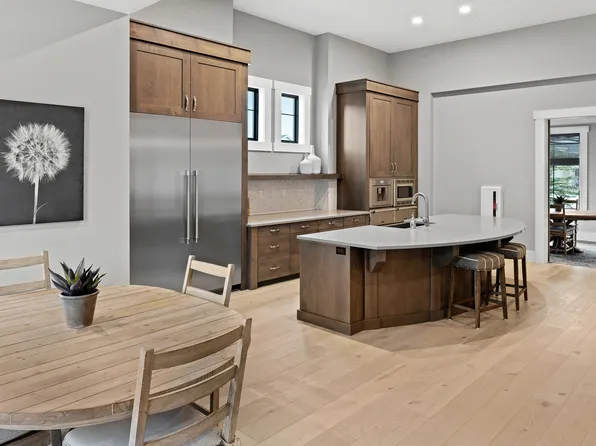 Cadence Cottages at Paramount
