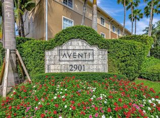 2845 NE 185th St APT 908, Aventura, FL 33180