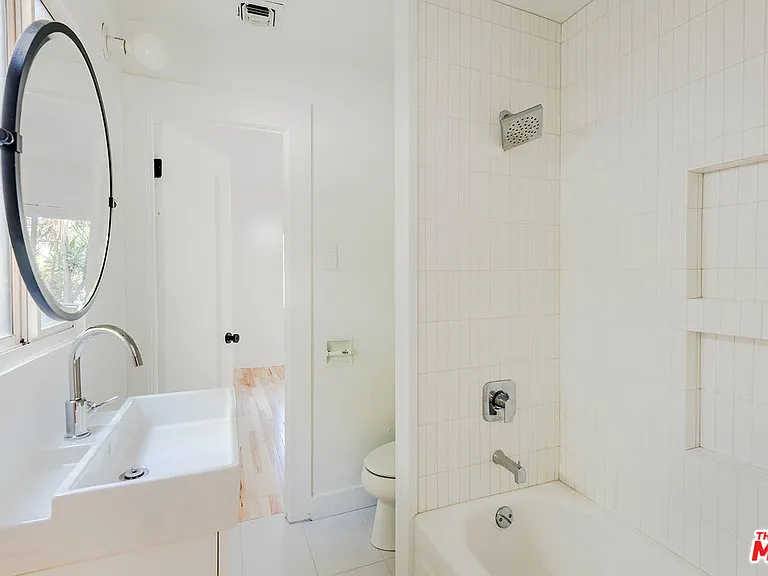 4013 Sunset Dr — Photo 9