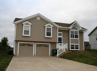 1310 Willow Dr, Greenwood, MO 64034
