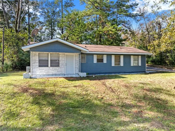 1515 Caradine St, Jasper, TX 75951