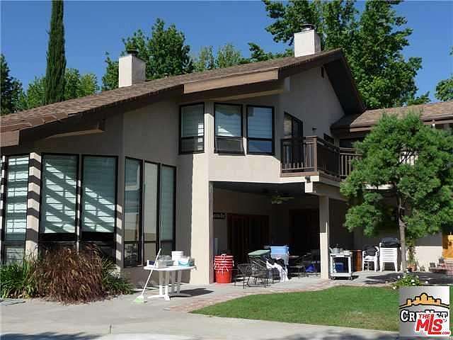 2nd image of 5540 Matilija Ave