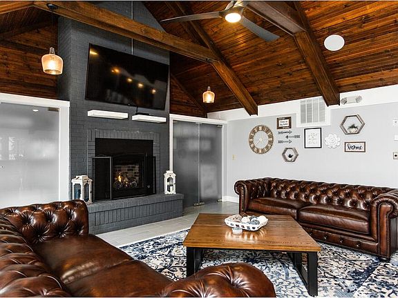 Clubhouse common area