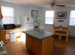 301 North St #2, Boston, MA 02113