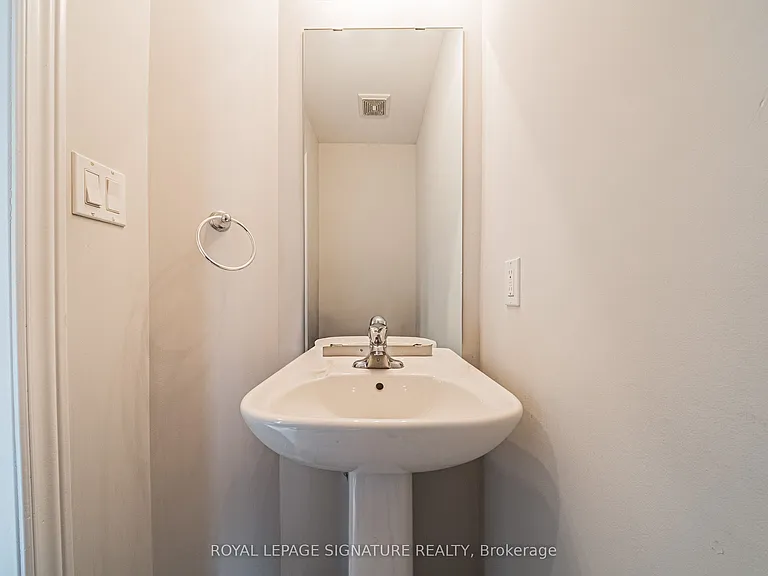 90 Raymond Rd #3 — Photo 12