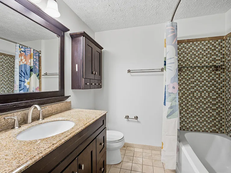 7998 Tyson Oaks Cir — Photo 11