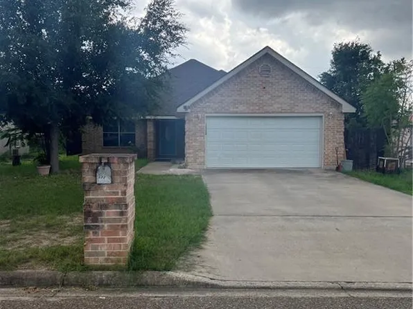 1222 E 2nd St, Mission, TX 78572