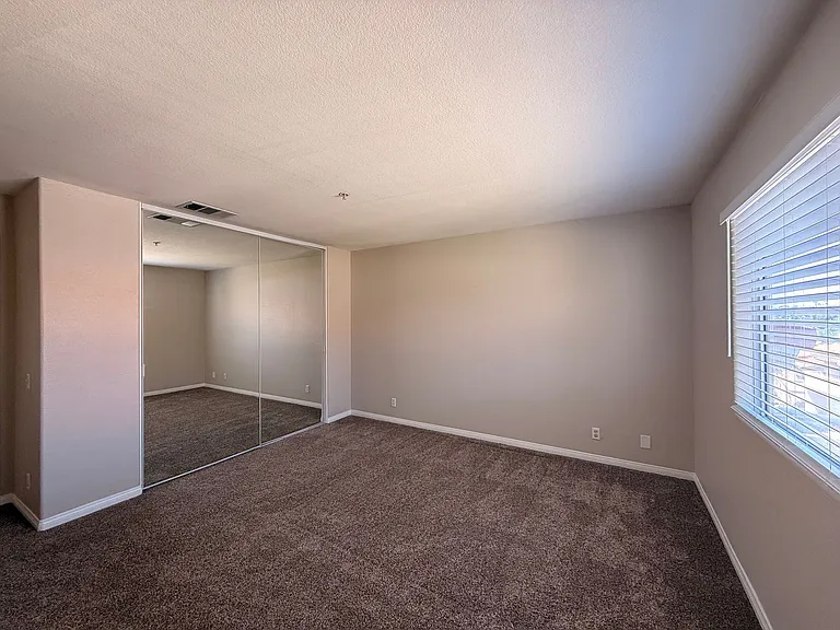 1413 Janis Lynn Ln — Photo 11