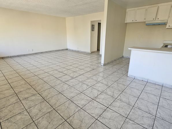 5913 Greenwood Ave #10